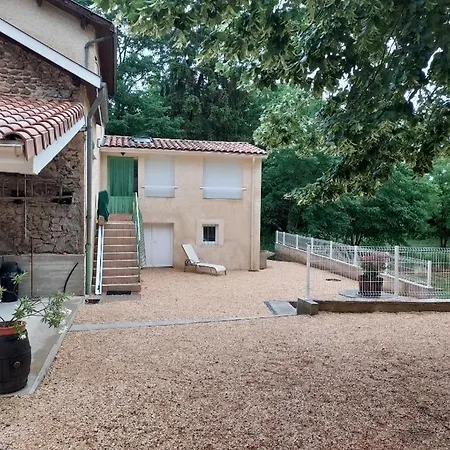 Le Gaspalette Saint-Uze Exterior photo